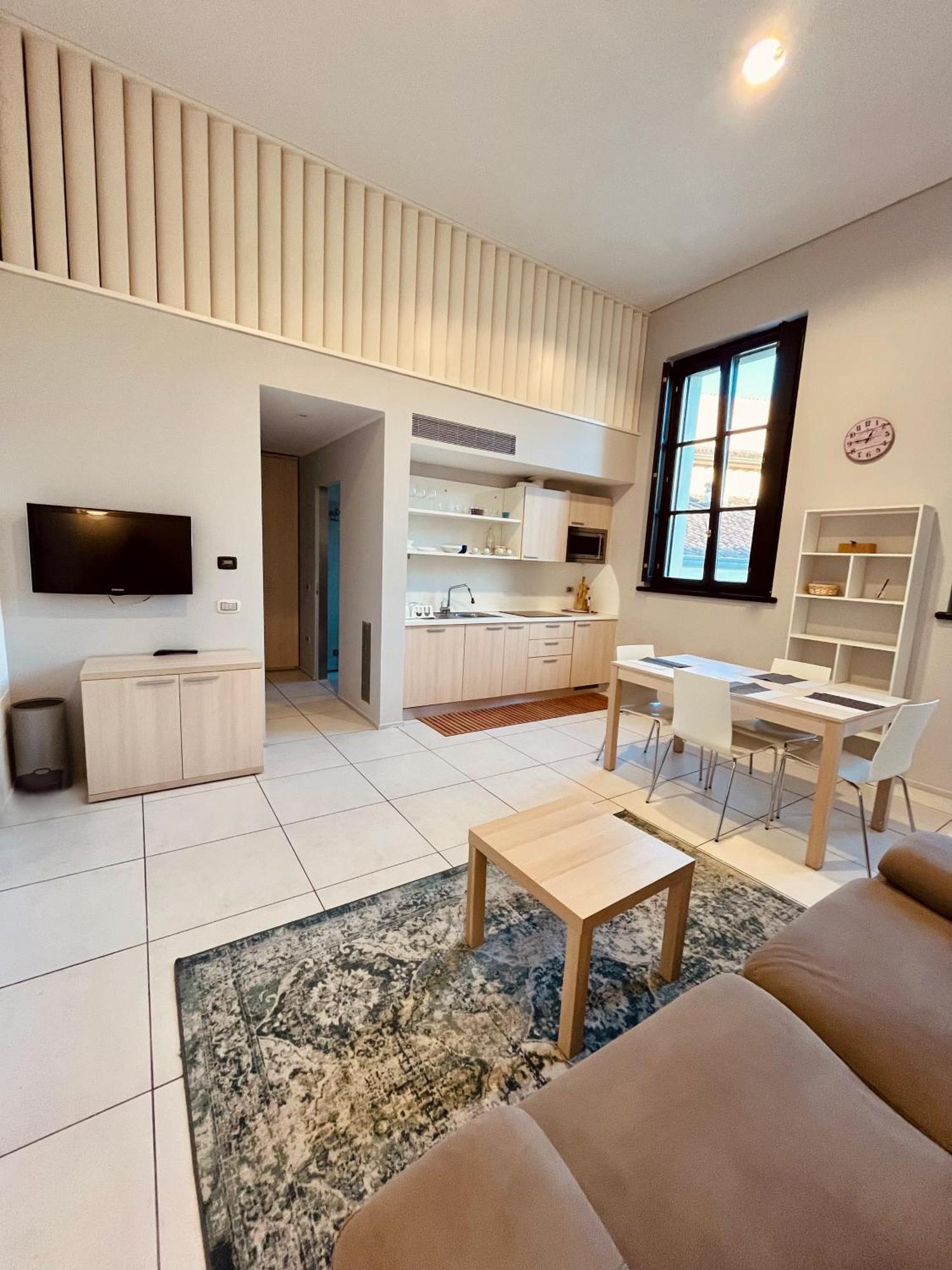 Appartamento Residenza Frattini By Almanova Residenze Mantova Esterno foto